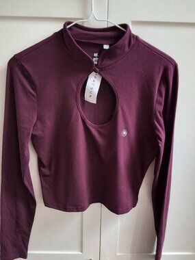 Pacsun Me to We Longsleeve Keyhole Top